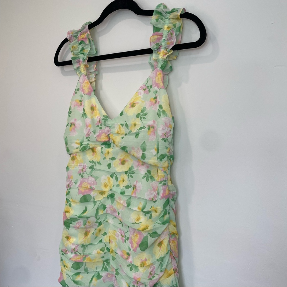 Elodie Nordstrom Spring Floral Ruched Sleeveless Mini Dress - Picture 3 of 8